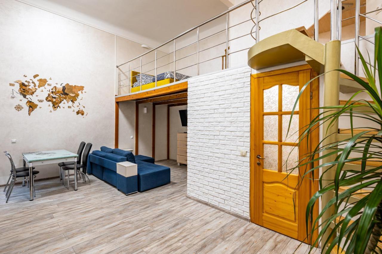 Apartment On Kovzhuna Street Leopoli Esterno foto